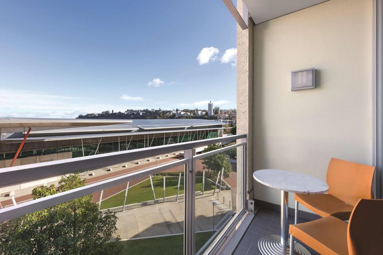 Adina Apartamento Hotel Perth Exterior foto