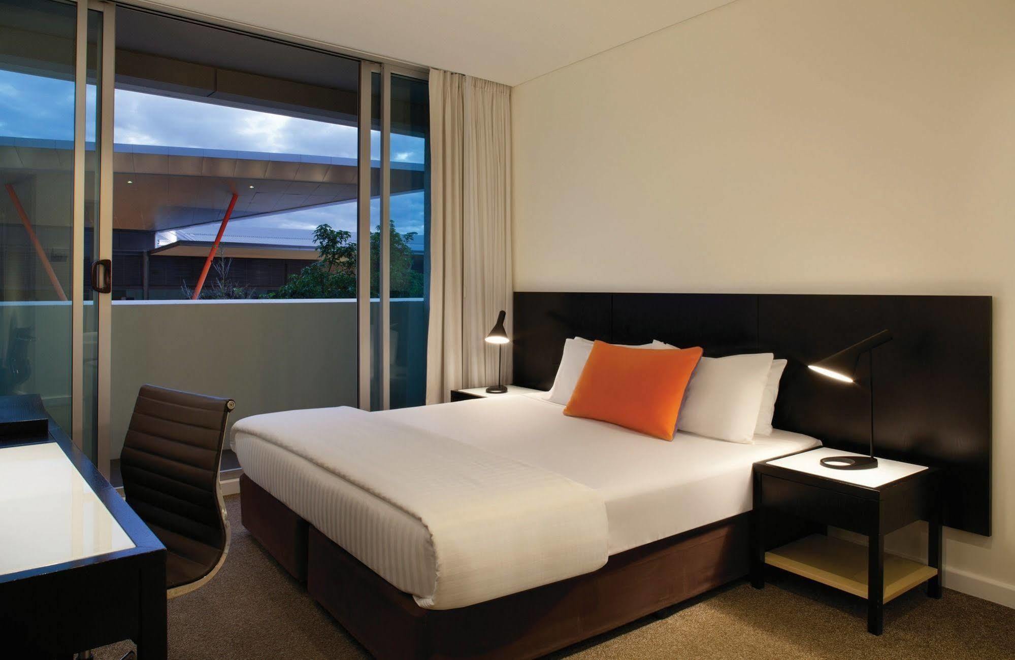 Adina Apartamento Hotel Perth Exterior foto